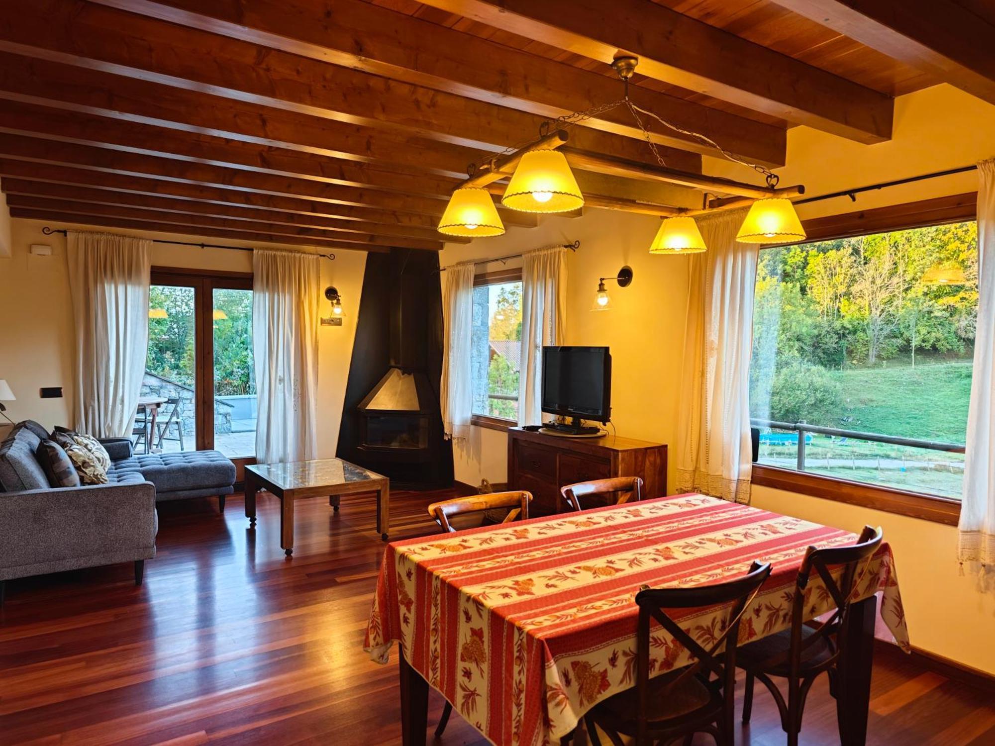 Els Tres Sols Villa กัมโปรดอน ภายนอก รูปภาพ