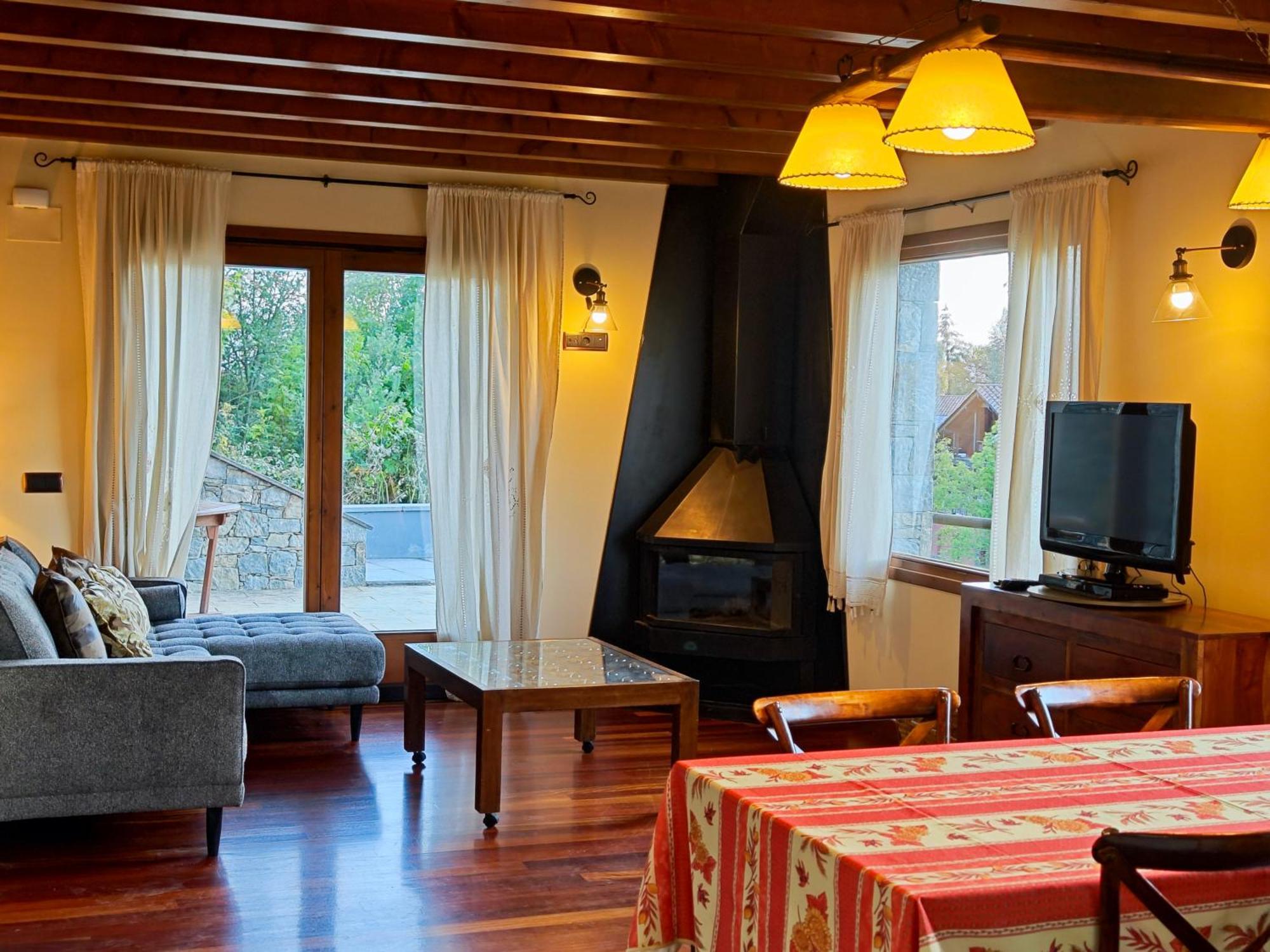 Els Tres Sols Villa กัมโปรดอน ภายนอก รูปภาพ